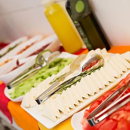 Esinti Τένεδος